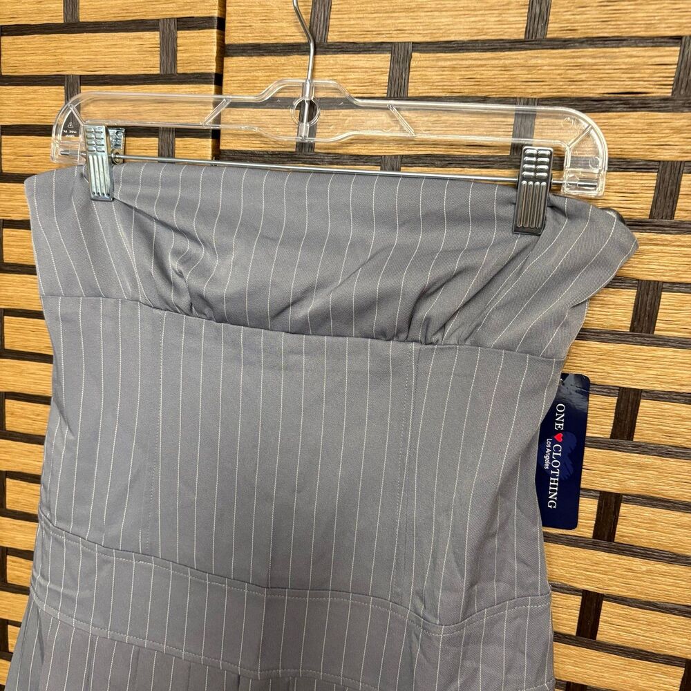 One Clothing Gray And White Stripe Strapless Dress Size Medium - Picture 3 of 7